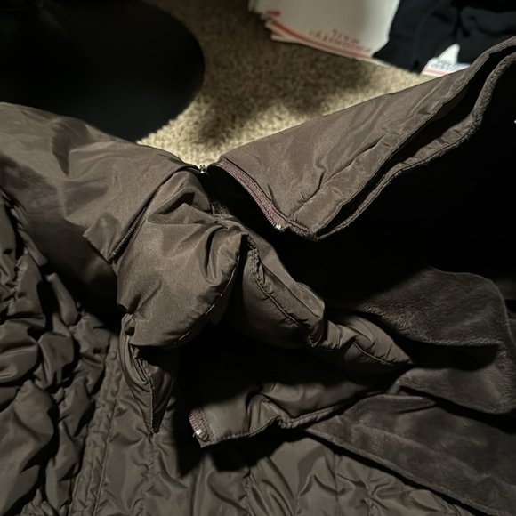 Apt 9 down-filled brown puffer coat w/removeable fur-lined hood (L) EUC! - Picture 11 of 13